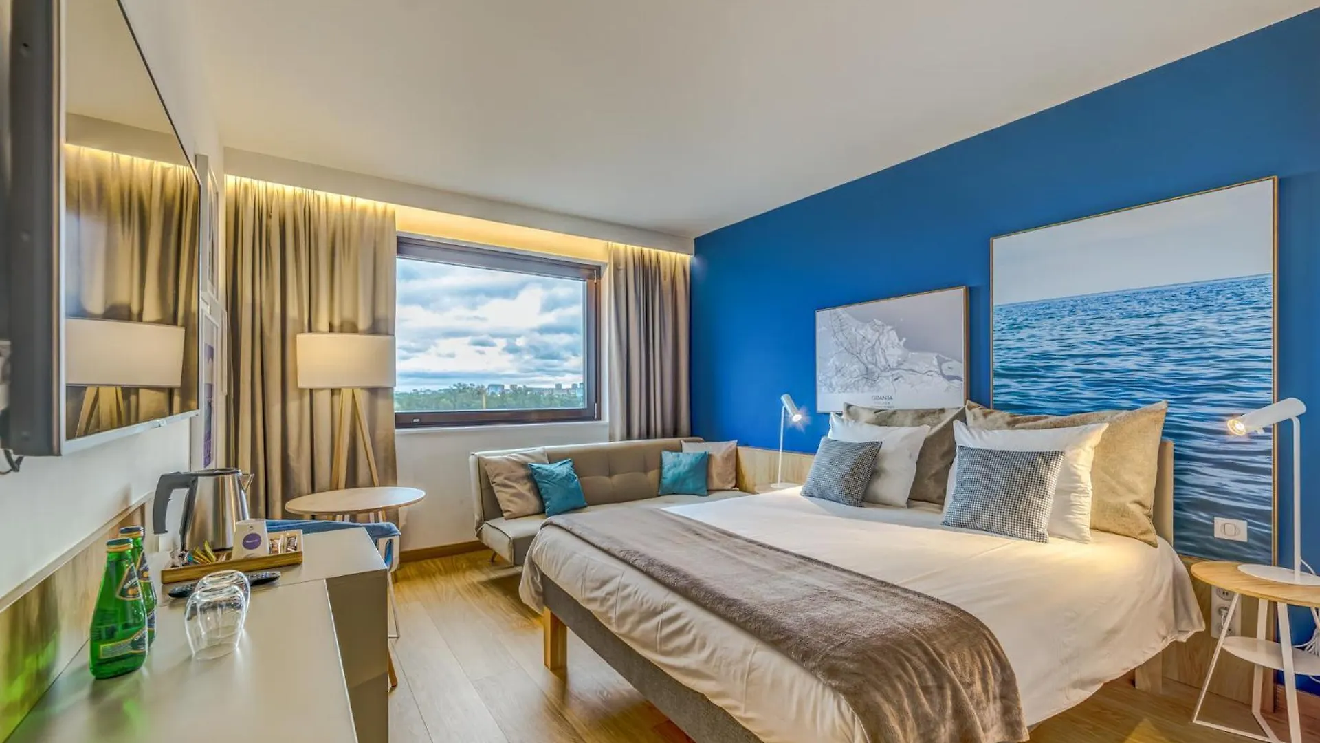 Novotel Gdansk Marina 3*,